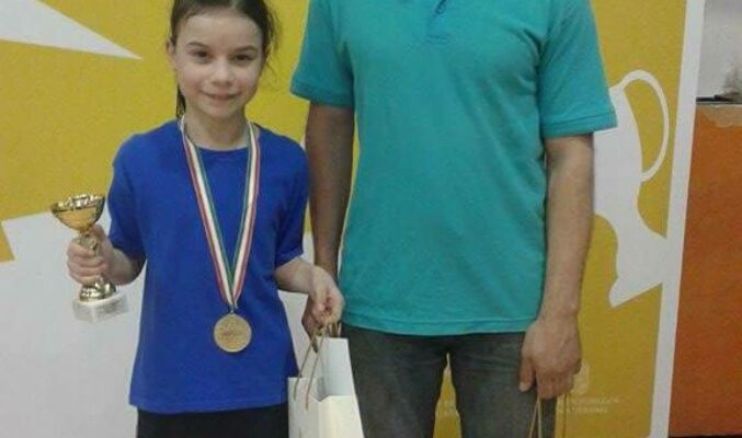 Polónyi Nóra nyerte az országos asztalitenisz diákolimpiát