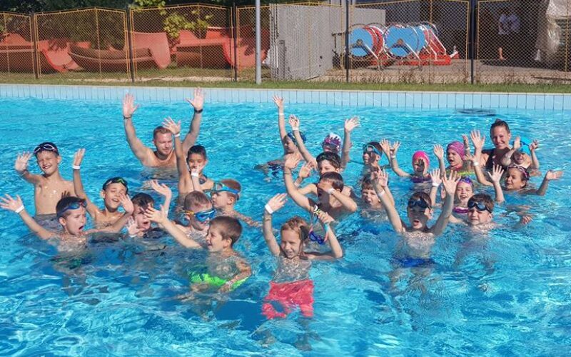 A Kecskeméti Sportiskola úszószakosztálya a 2022. évben is “új oktatási” csoportokat indít