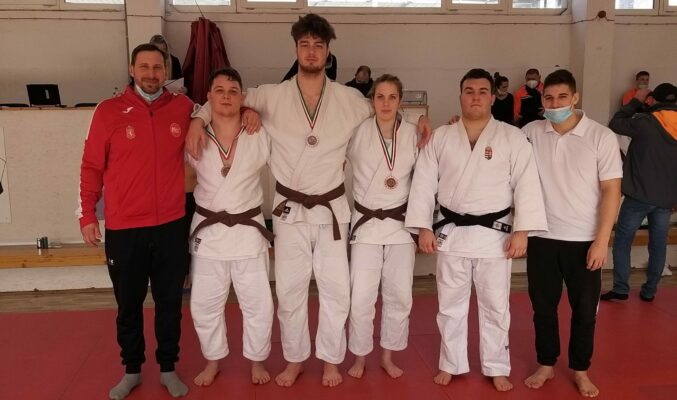 Három bronzérmet nyertek a sportiskola judosai a Junior Magyar Kupán