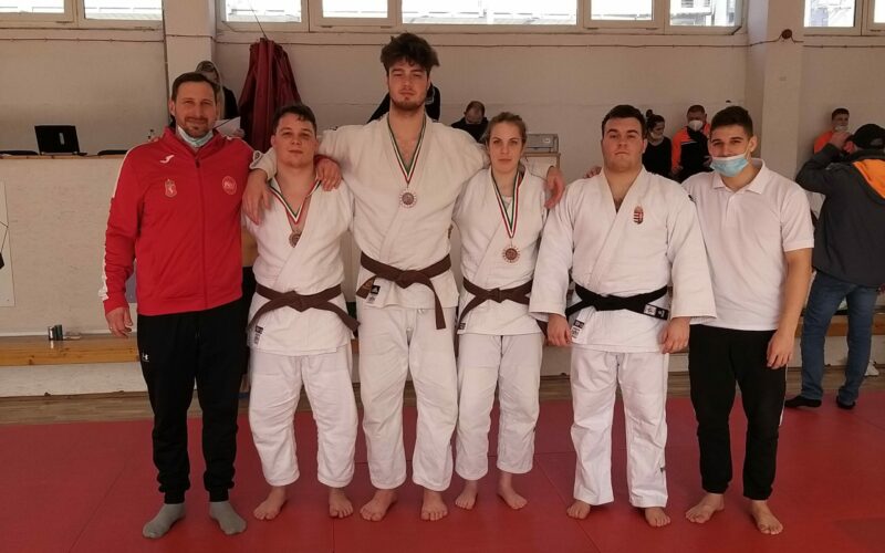 Három bronzérmet nyertek a sportiskola judosai a Junior Magyar Kupán