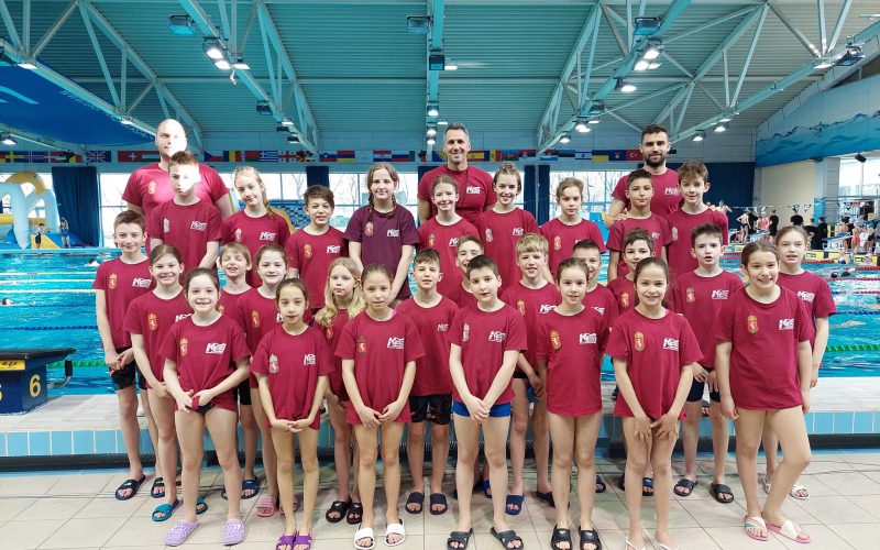 Nemzetközi versenyen szerepeltek a Kecskeméti Sportiskola úszói
