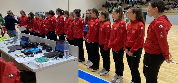 Bronzérmes a sportiskola U14-es leány kézilabda csapata